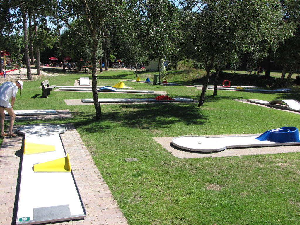Отель Parc De Witte Vennen Oostrum  Экстерьер фото