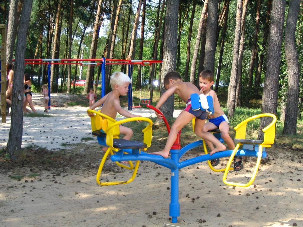 Отель Parc De Witte Vennen Oostrum  Экстерьер фото